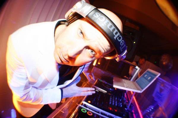 DJ Brian Howe